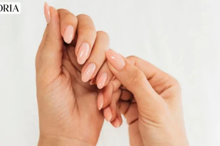 Nude Nails