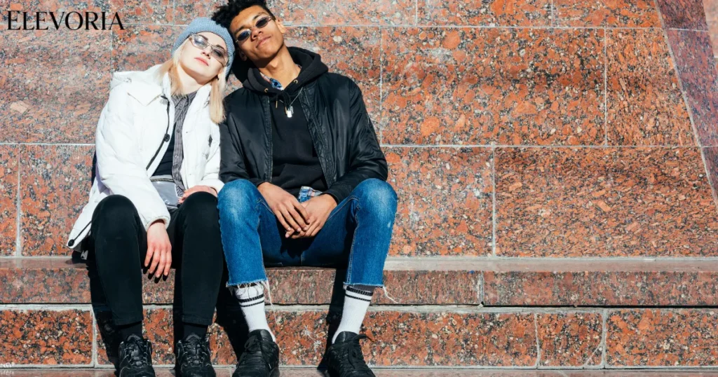 What to Wear With Black Jeans