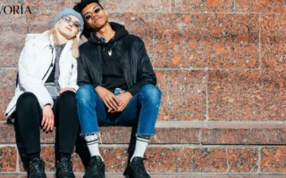 What to Wear With Black Jeans