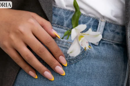 Almond Nails