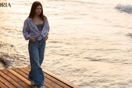Flared Jeans