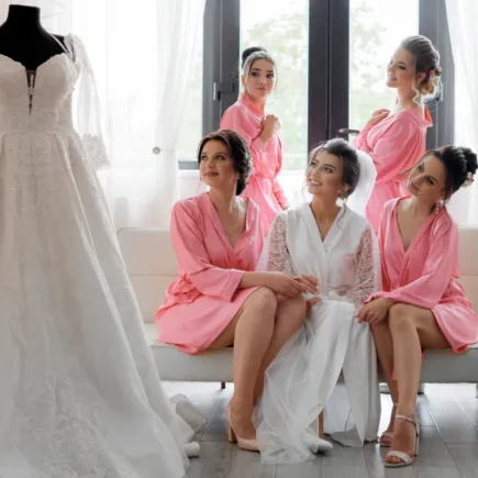 How to Choose a Wedding Dress