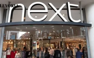 next clothes shop